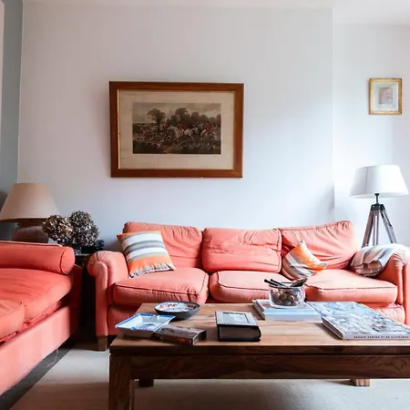 Superb Cozy In Billancourt 布洛涅-比扬古