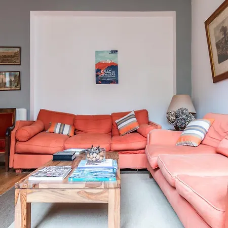 Superb Cozy In Billancourt Lägenhet