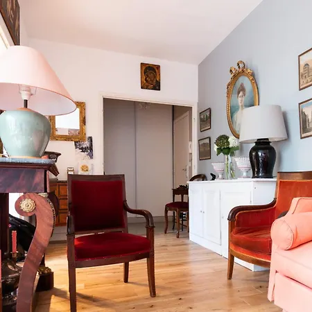 Superb Cozy In Billancourt Lejlighed